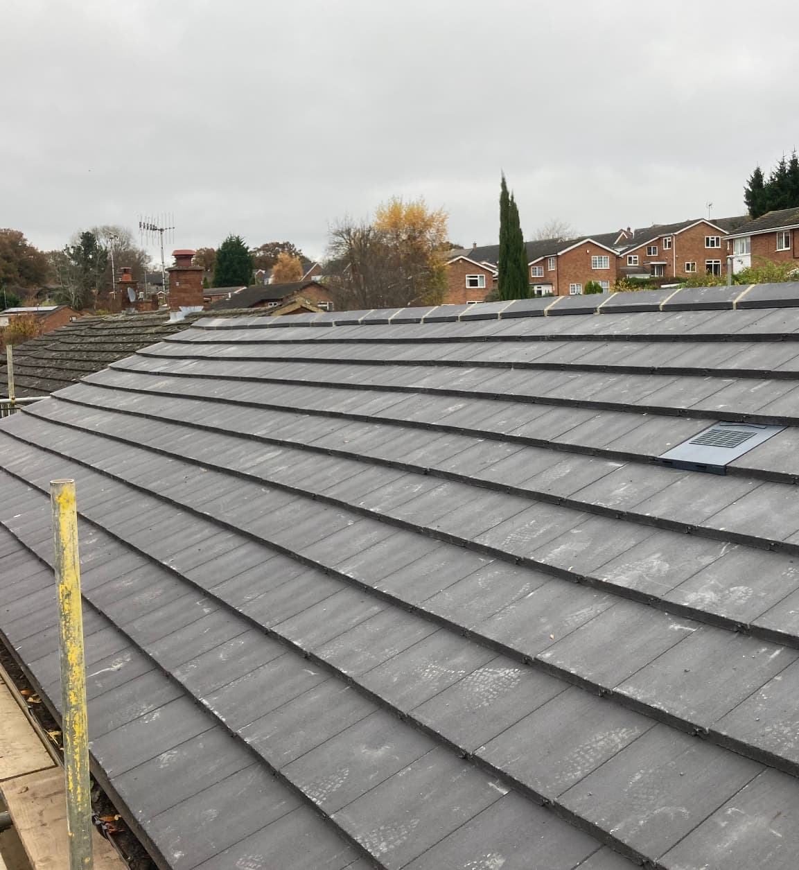 Roofing work in Bracknell by Century Roofing LTD, photo 1